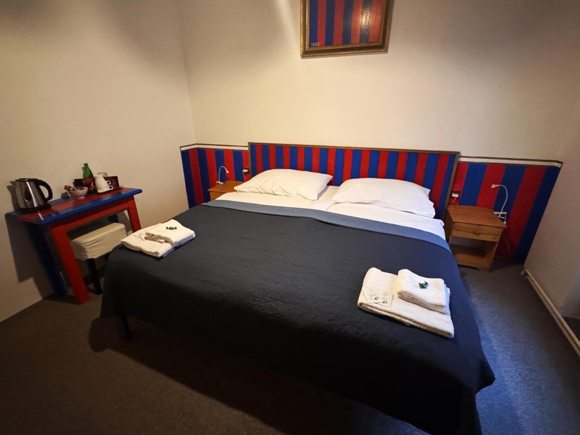Pension Alfa & Whisky Pub Табор Екстериор снимка